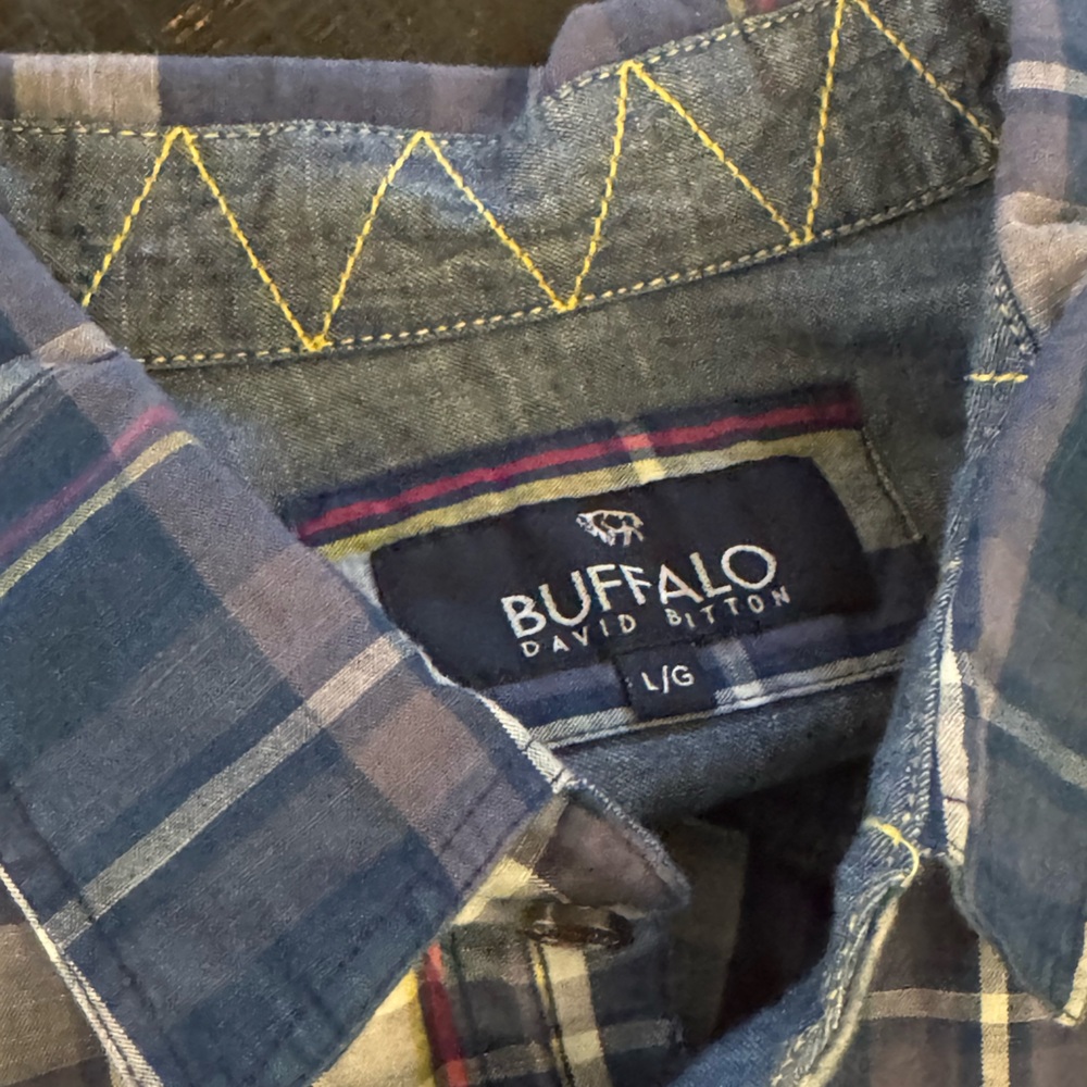 Buffalo- Sz L. Like New!  Blue, white primary plaid with red/yellow accents.